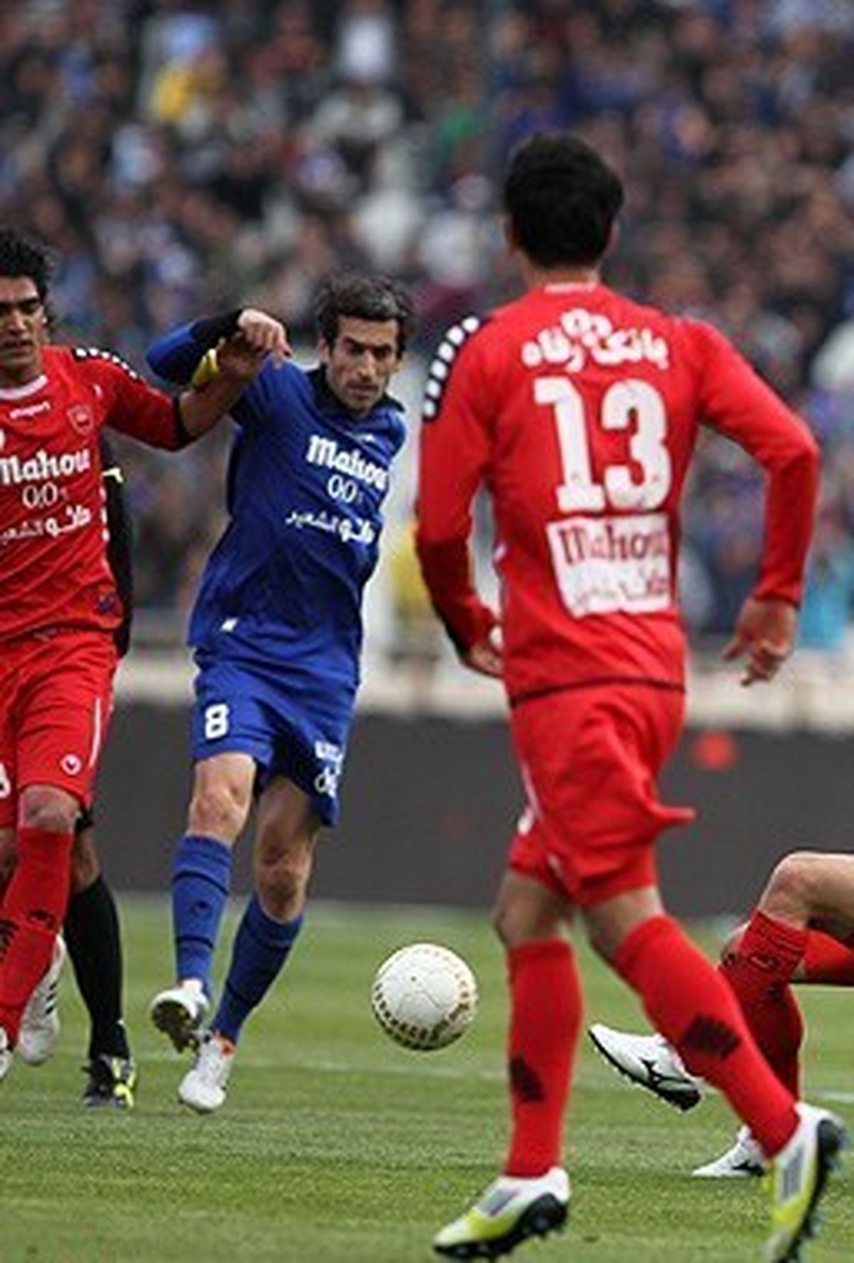 اینها غیر از کریخوانی فوتبال هم بلدند!؟ / پیادهروی میلیاردرها بر اعصاب فوتبال دوستان!