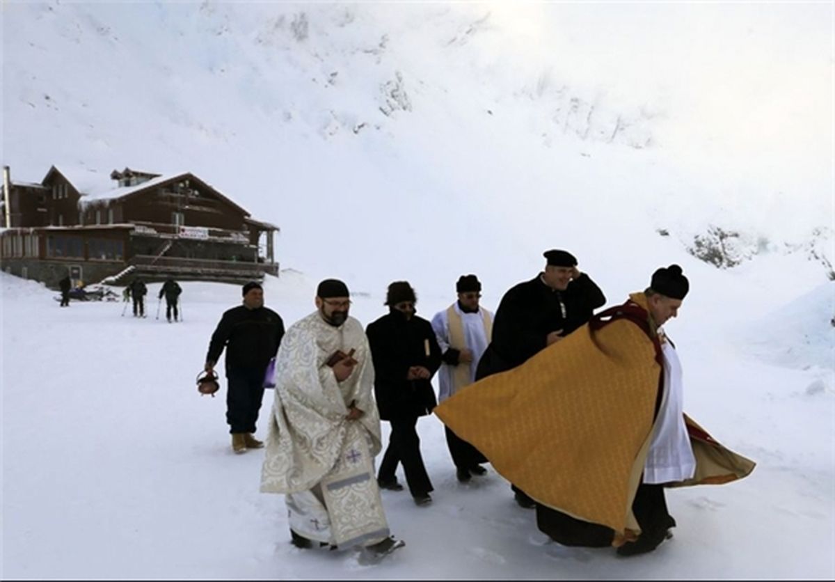 «کلیسای یخی»؛جاذبه گردشگری/تصاویر