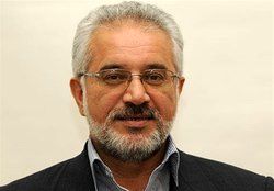 واکنش یک نماینده به معاف‌کردن تحریم نفتی برخی کشور‌ها