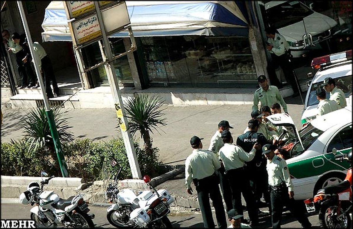 گروگانگیری در خیابان کارگر شمالی تهران