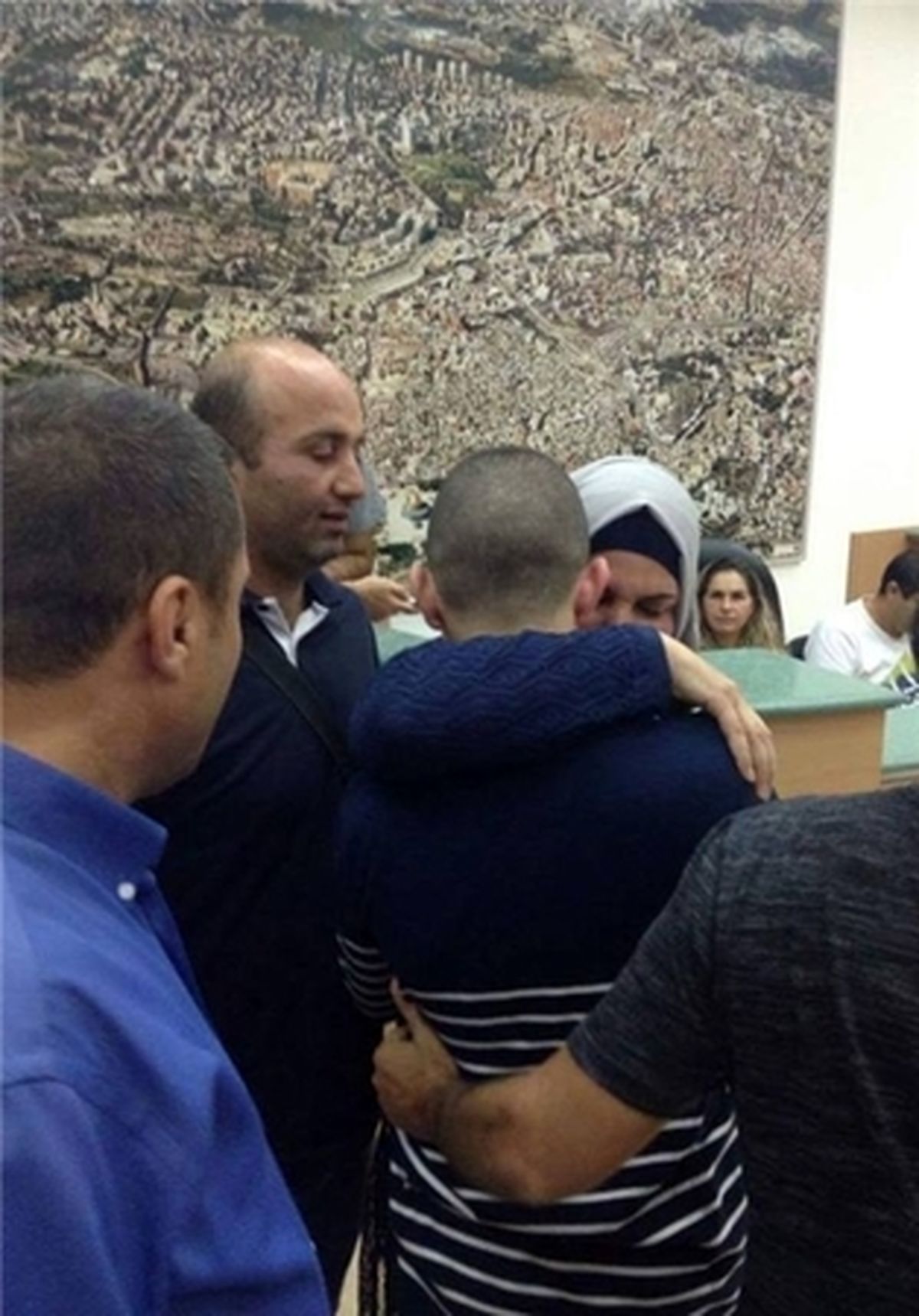 کودکانی فلسطینی که در زندان بزرگ می‌شوند +تصاویر