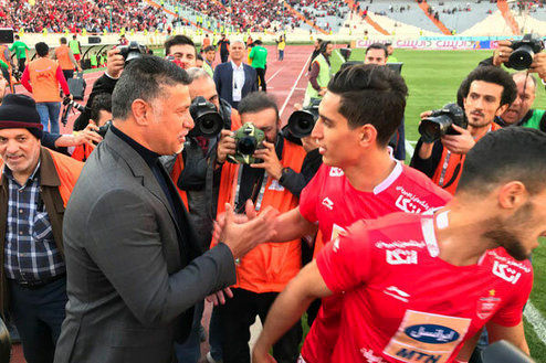 علی دایی: گفتیم بفرمایید توپ‌ها را گل کنید