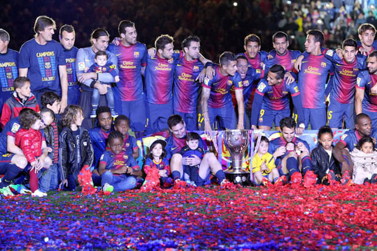 تصاویر/ مسی و پسرش در جشن قهرمانی