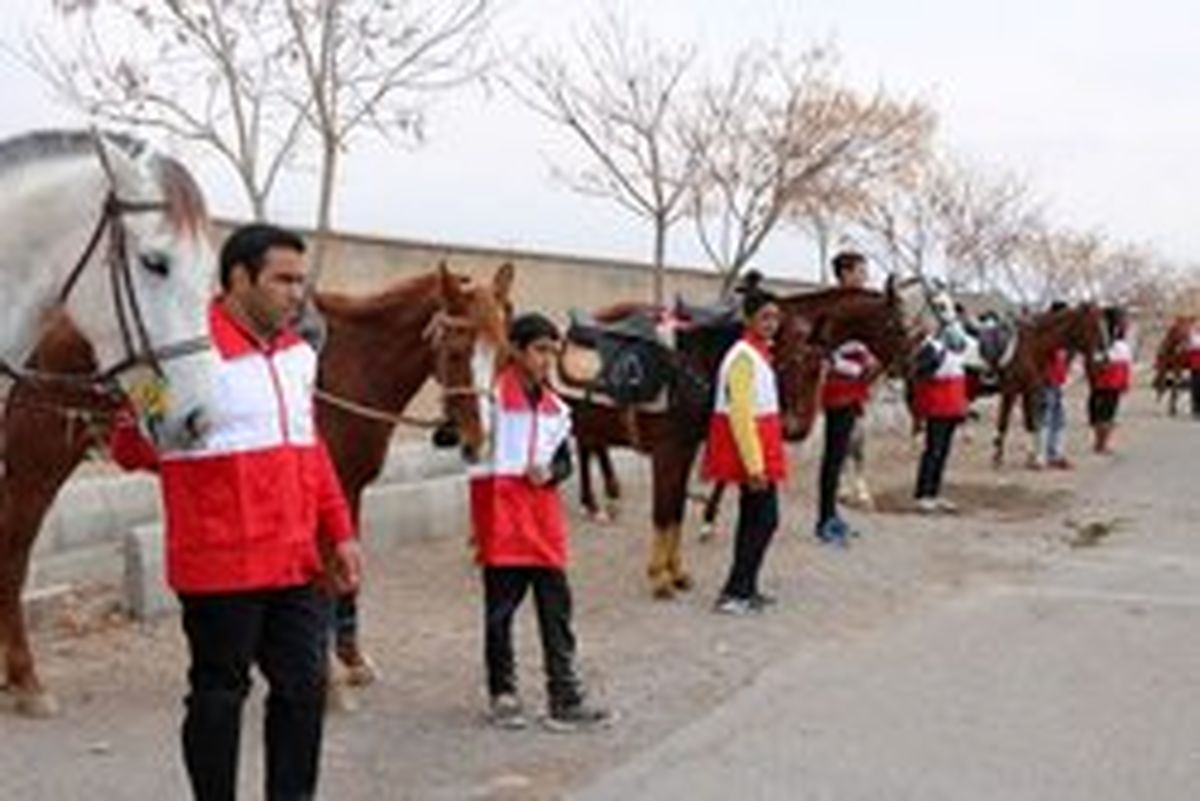 اسب‌سواران امدادگر از راه رسیدند +عکس