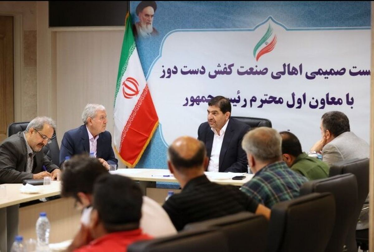 بازدید سرزده «مخبر» از بازار کفش/ گفت‌وگوی دو ساعته با کسبه