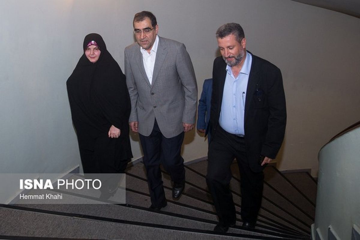 وزیر بهداشت و همسرش در یک کنسرت +عکس