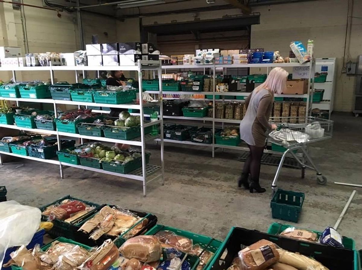 افتتاح اولین سوپرمارکت پسماندهای غذایی +عکس