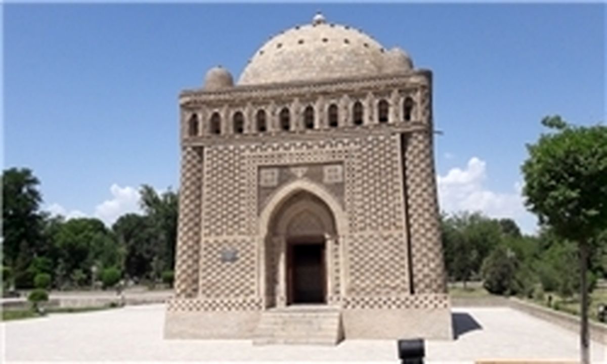 ورود آقایان به این زیارتگاه ممنوع، حتی نوزادان پسر! +عکس