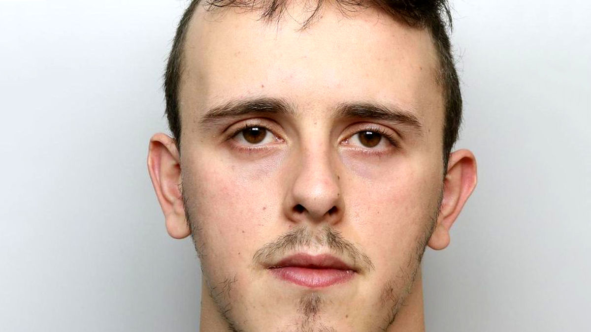 مردی با یک مشت دخترش را کشت! +عکس