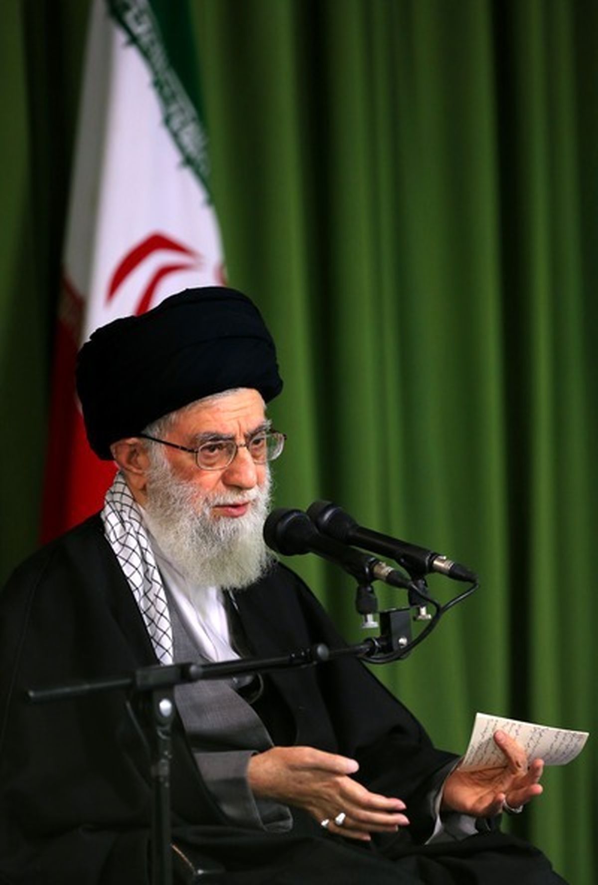 اقتصادمقاومتی نیازمند مدیریت جهادی است/نظام‌ اسلامی رونق اقتصادی بدون عدالت اجتماعی را قبول‌‌ندارد