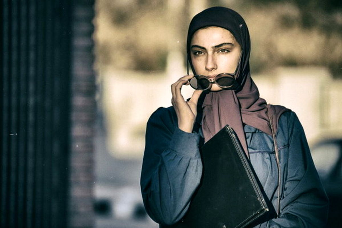 «ماجرای نیمروز»؛ و اینک سینما!