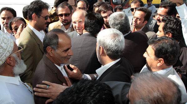 استقبال پرشور از قالیباف در زاهدان/ تصاویر