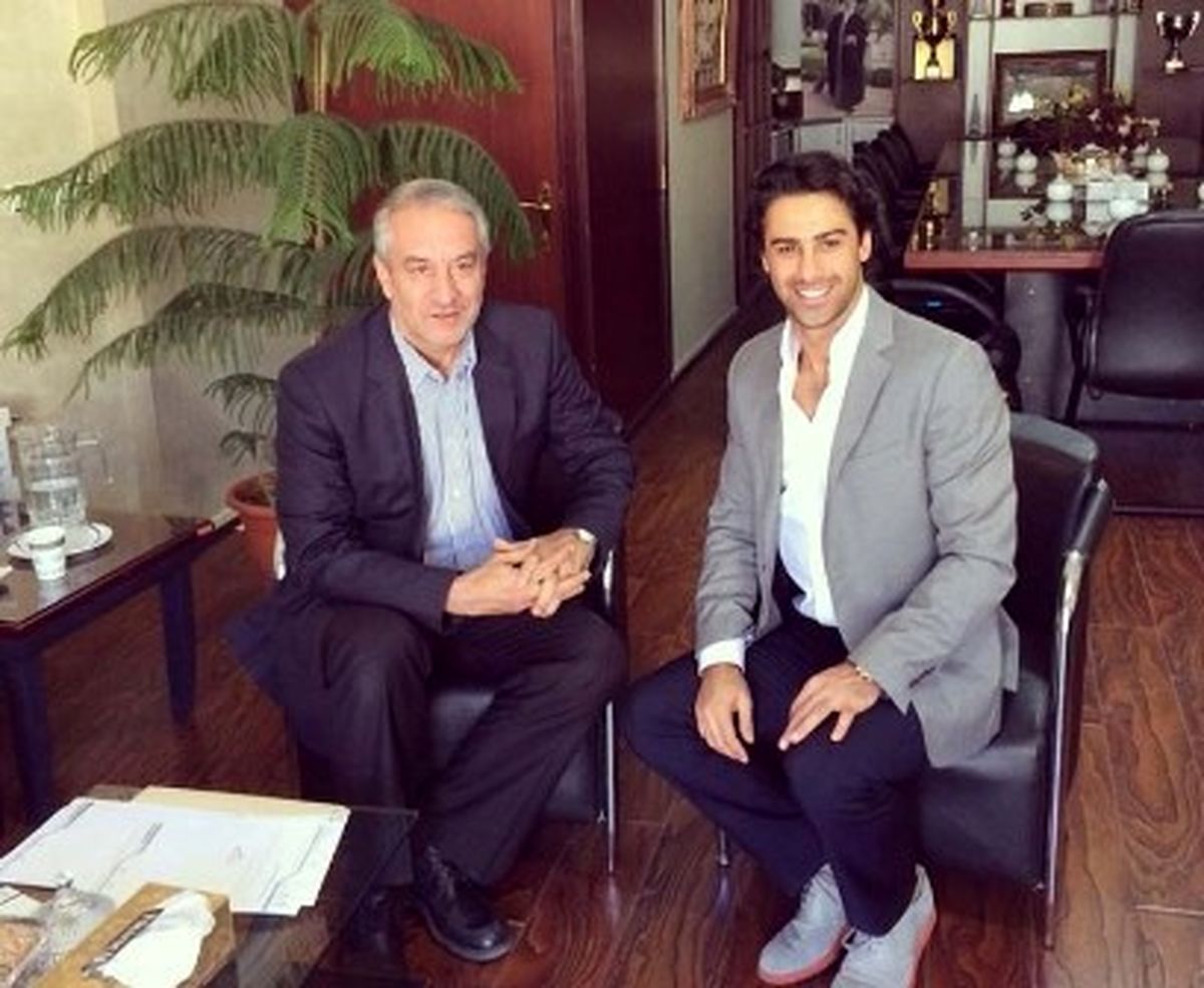 فرهاد مجیدی در فدراسیون فوتبال/عکس