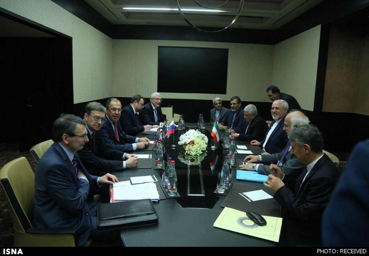 دیدار ظریف و لاوروف در هتل «فریمنت» باکو +عکس