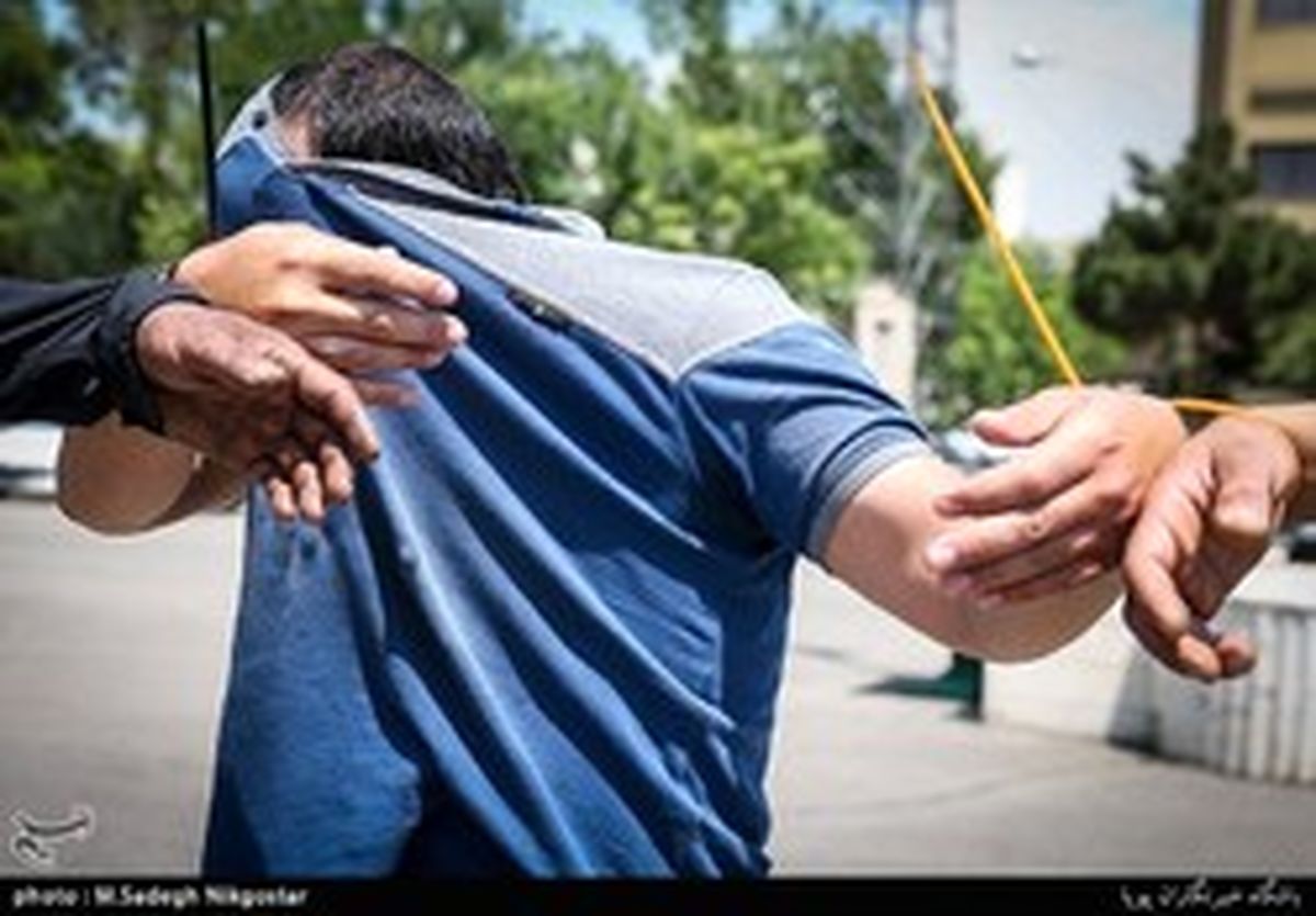 سارقی در لباس روحانیت دستگیر شد