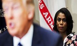 همکاری دستیار سابق ترامپ با تیم «مولر»