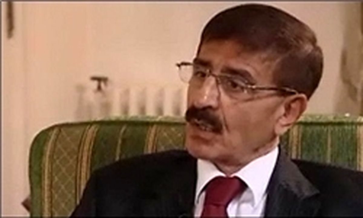 نگارندگان نامه «ذلّت» را بیشتر بشناسیم +عکس