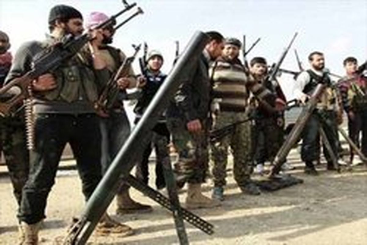 هلاکت بیش از ۱۰۰ تروریست به دست یکدیگر در سوریه