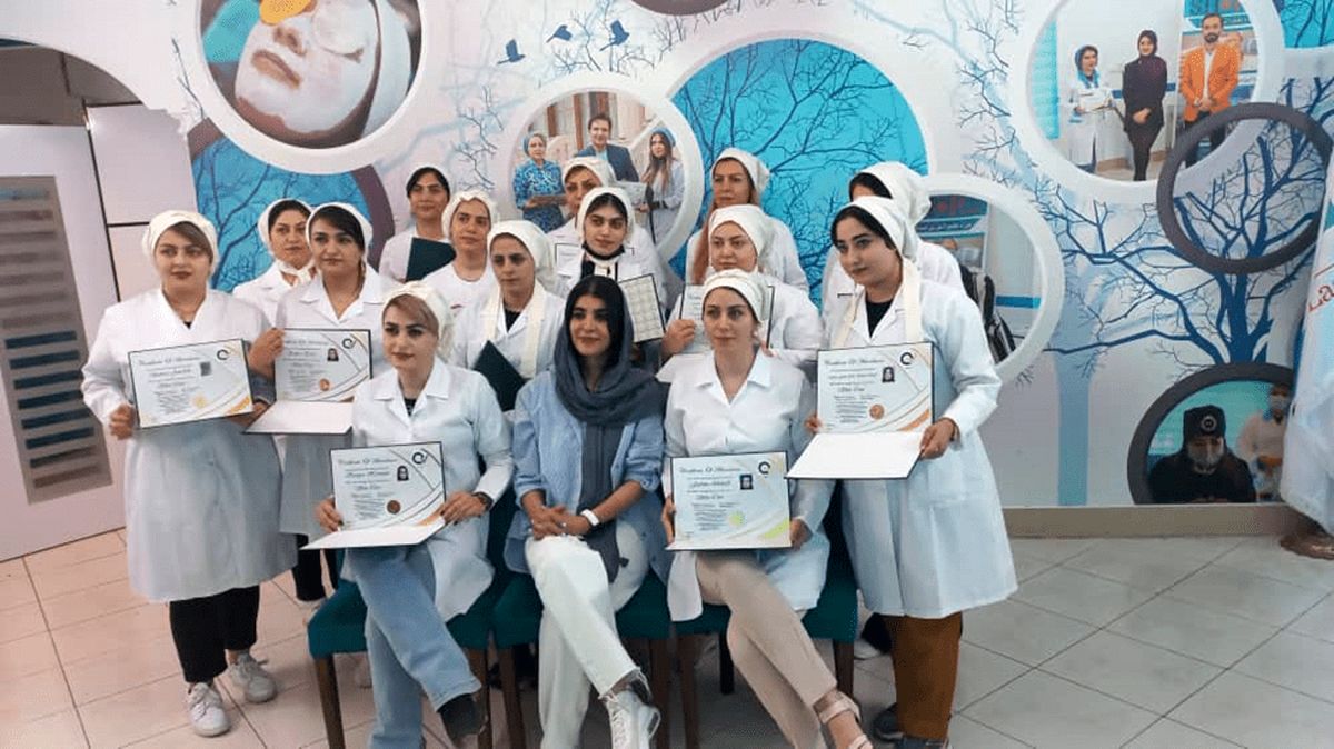 کلاس اپراتوری لیزر در شاپ لیزر