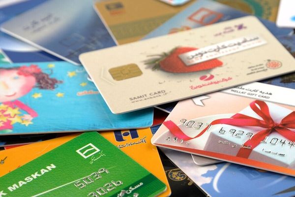 سورپرایز بزرگ برای کارمندان | فعالسازی کارت هدیه ۱۰ میلیونی برای بهبود معیشت کارمندان