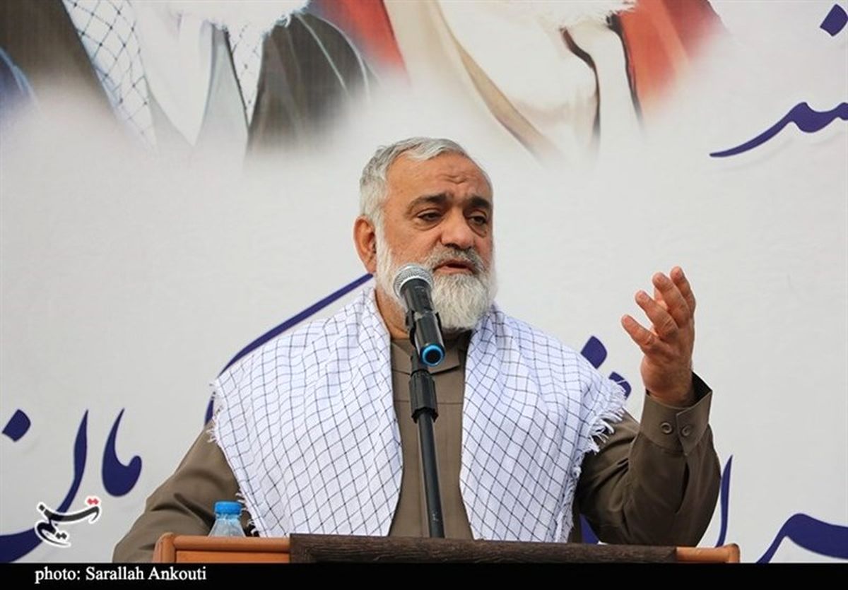 سردار نقدی: دانشآموزان راه شهید سلیمانی را ادامه میدهند