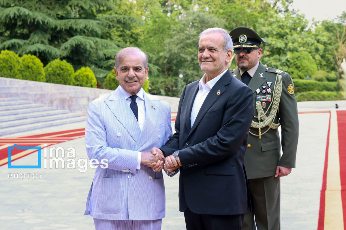گفت وگوی عیدانه سران ایران و پاکستان