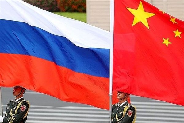 تماس تلفنی وزیران دفاع روسیه و چین با موضوع ایران