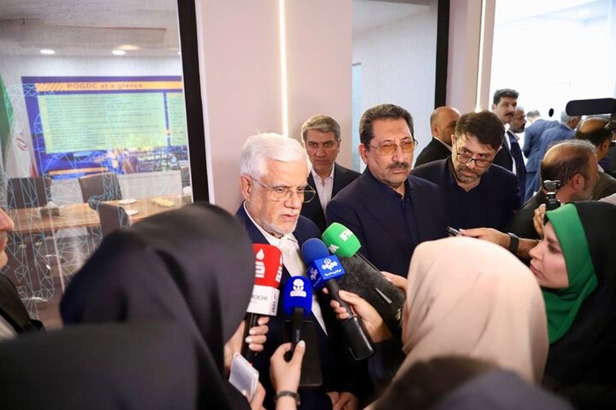 عارف: با عوامل حادثه انفجار بندر شهید رجایی برخورد می‌کنیم