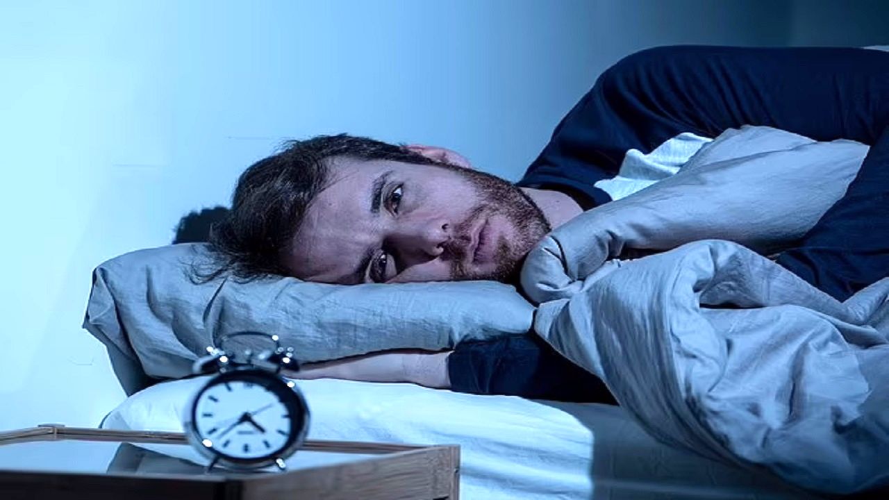 عقب کشیدن ساعت‌ها چه اثری بر سلامتتان می‌گذارد؟