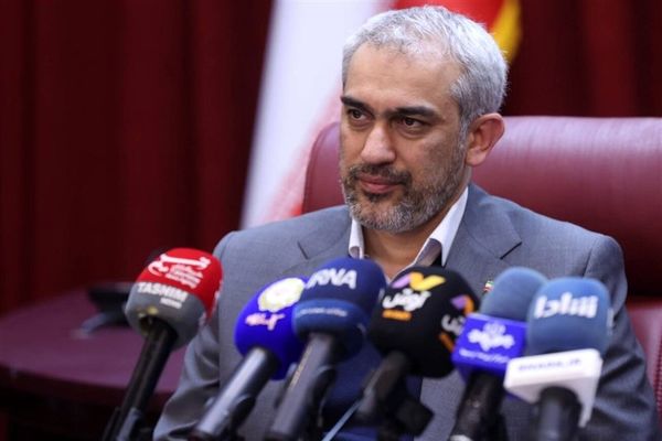 جلسه اقتصادی نمایندگان با مدنی‌زاده  
