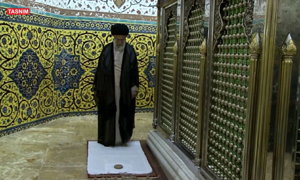 روایتی از سفر رهبر معظم انقلاب به همراه خانواده به مشهد اردهال