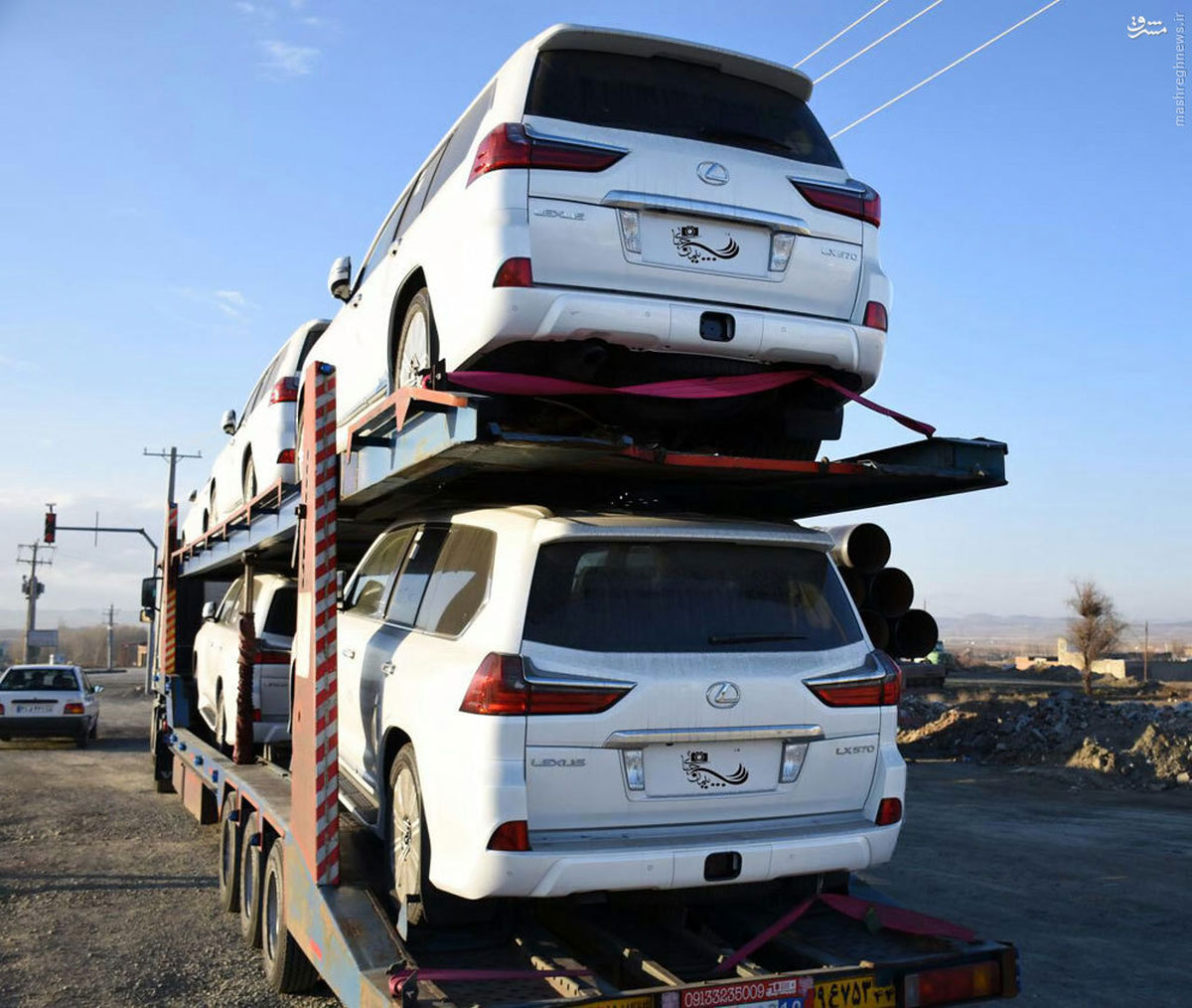 عکس: محموله میلیاردی لکسوس در همدان