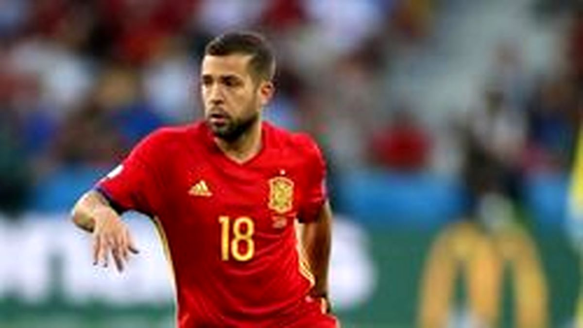 آلبا: نظرم درباره ایران مثل کارواخال است - سبک و سلاح ایران ما را دچار سختی کرد