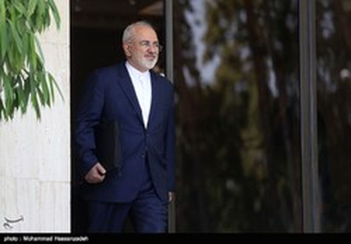 ظریف: واکنش معکوس به قلدریهای آمریکا شروع شده