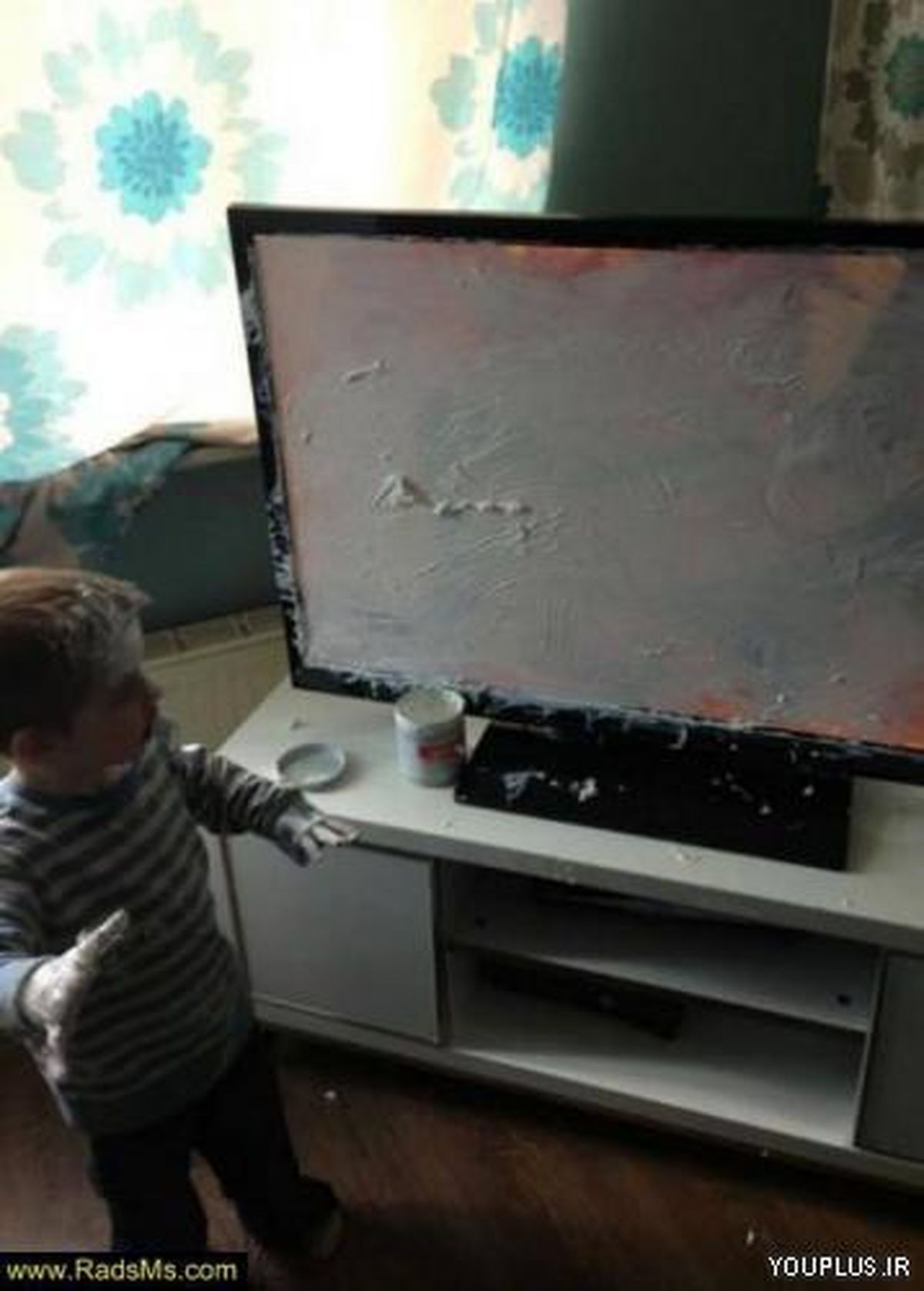 عکس/ اگه مادرش ببینه!