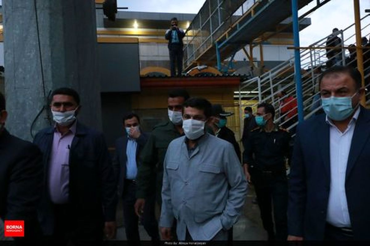 عکس: استاندار خوزستان تماشاگر دربی!