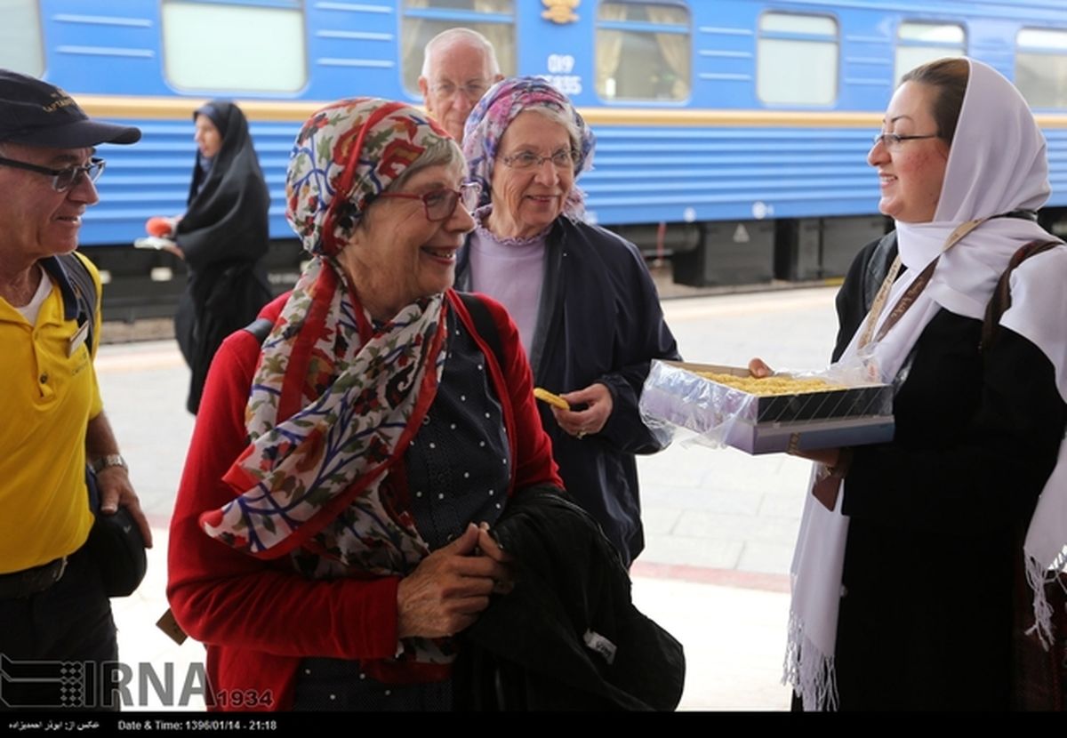 گزارش تصویری: ورود قطار گردشگران خارجی به کرمان