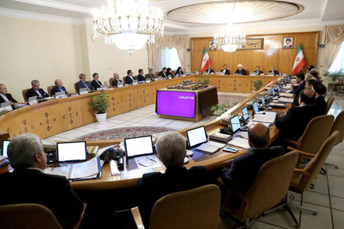 نظر واعظی درباره انتشار لیست دو تابعیتی ها/ آخرین خبر از خصوصیسازی ۲ خودروساز