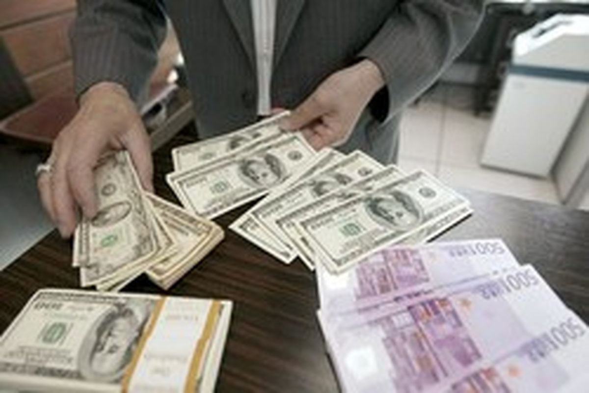 دلار بانکی گران شد +جدول