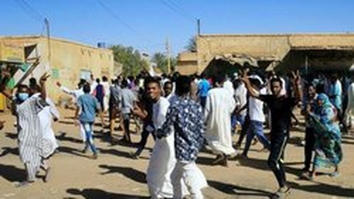 دولت سودان حقوق‌ها را افزایش داد
