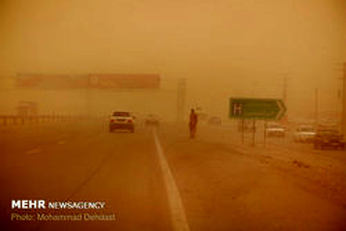 طوفان سیستان چند نفر را روانه بیمارستان کرد؟