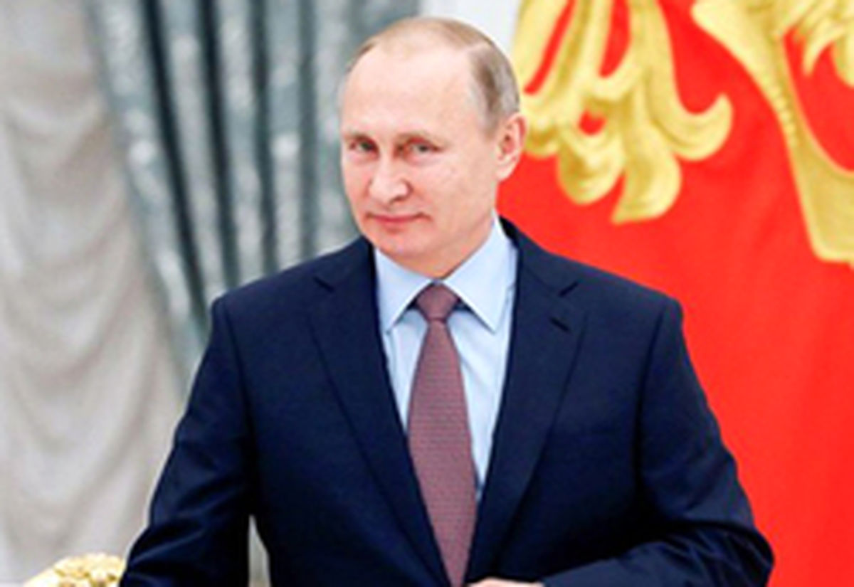 رونمایی از خودروی طلایی فوق لاکچری پوتین +فیلم