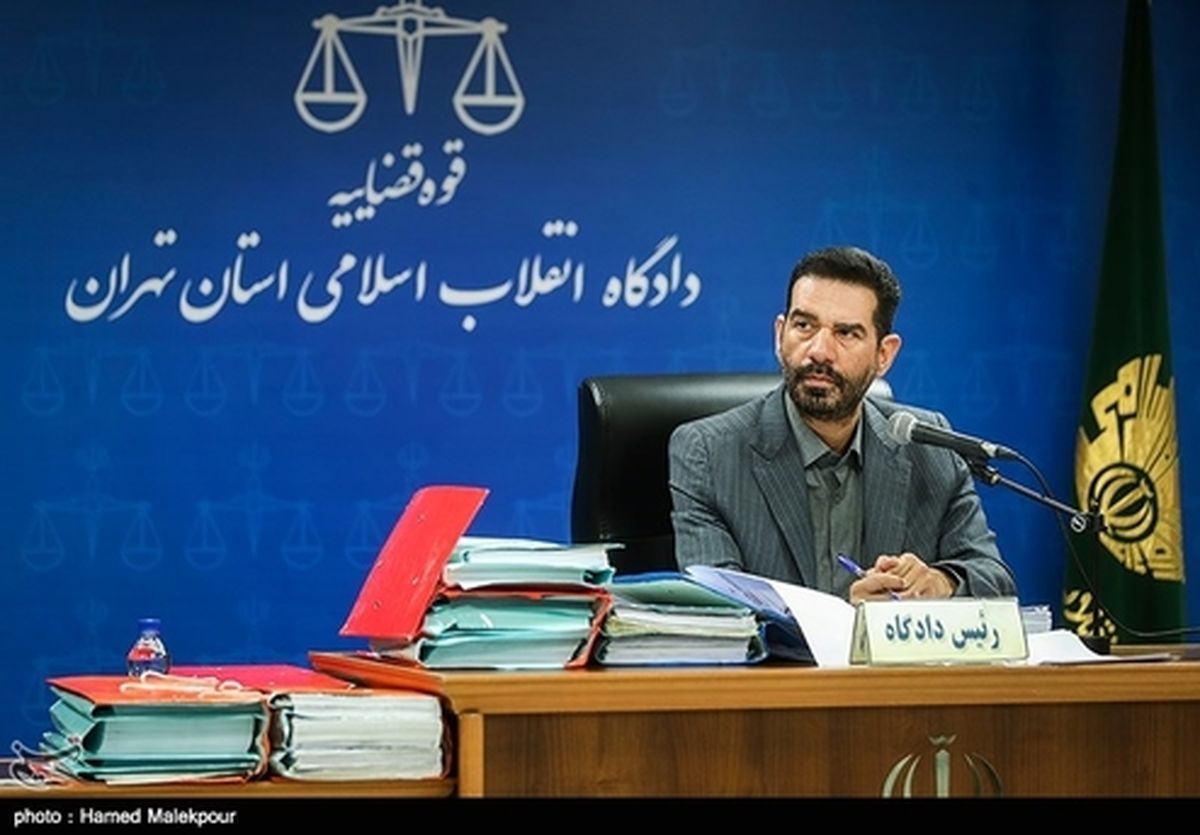 دریافت ارز۴۲۰۰تومانی از سوی تبعه چینی!