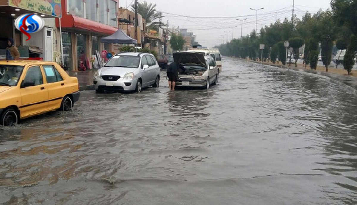 پراید سیل‌زده در خیابان‌های کربلا! +عکس
