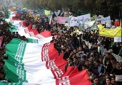 عکس: ترامپ کنار پت و مت در راهپیمایی ۲۲ بهمن