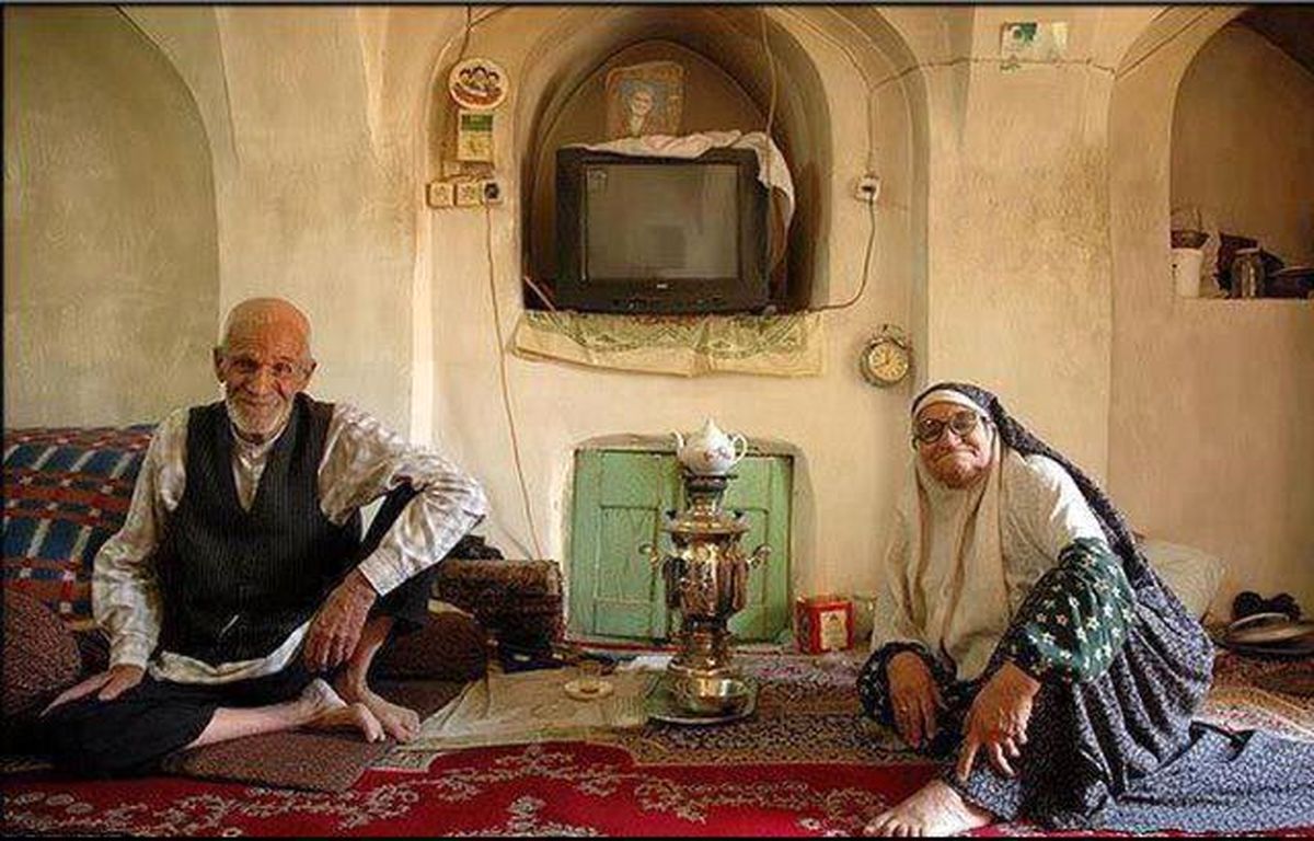 چكار كنیم كه والدین در كهنسالی احساس شادمانی كنند؟