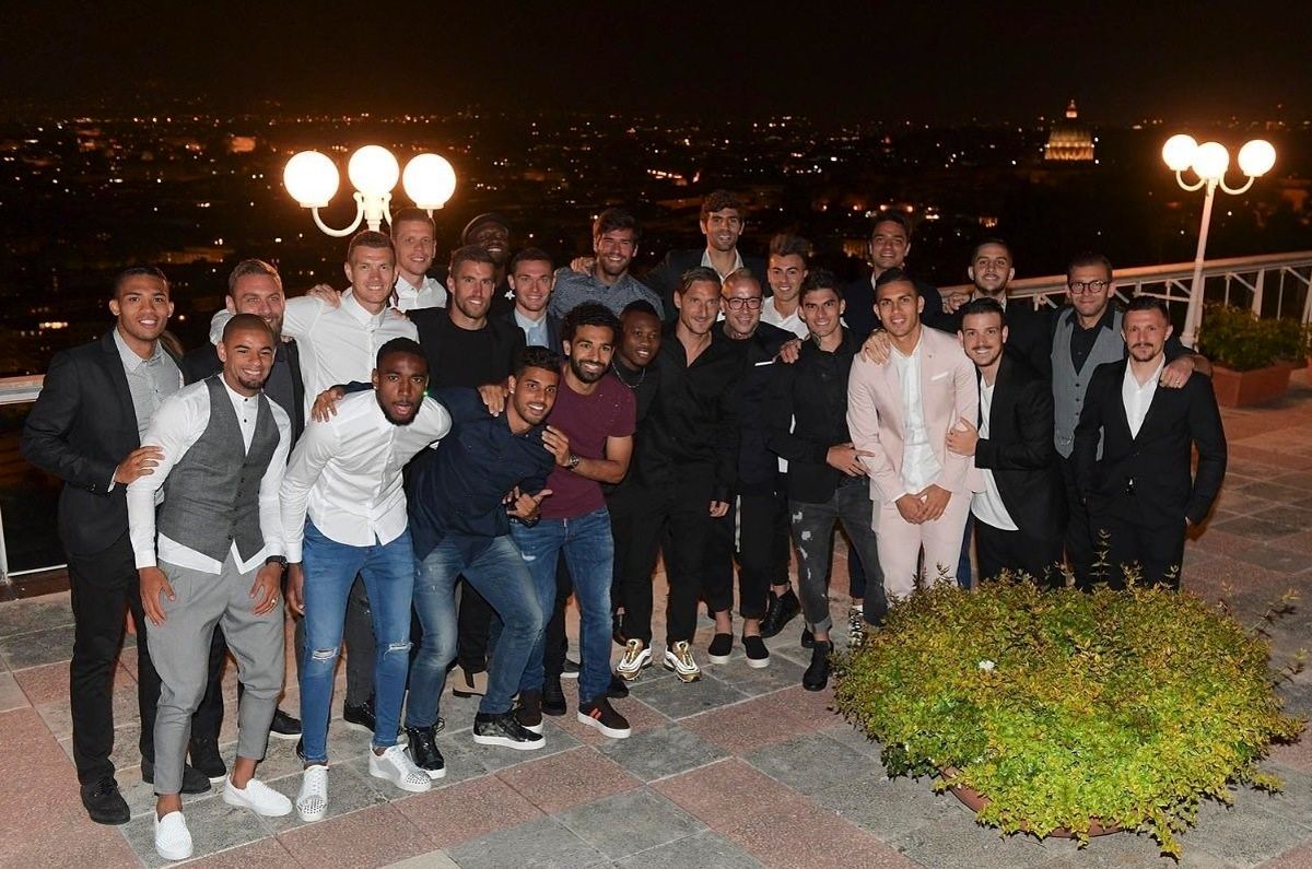 عکس: غیبت اسپالتی در ضیافت شام کاپیتان رم