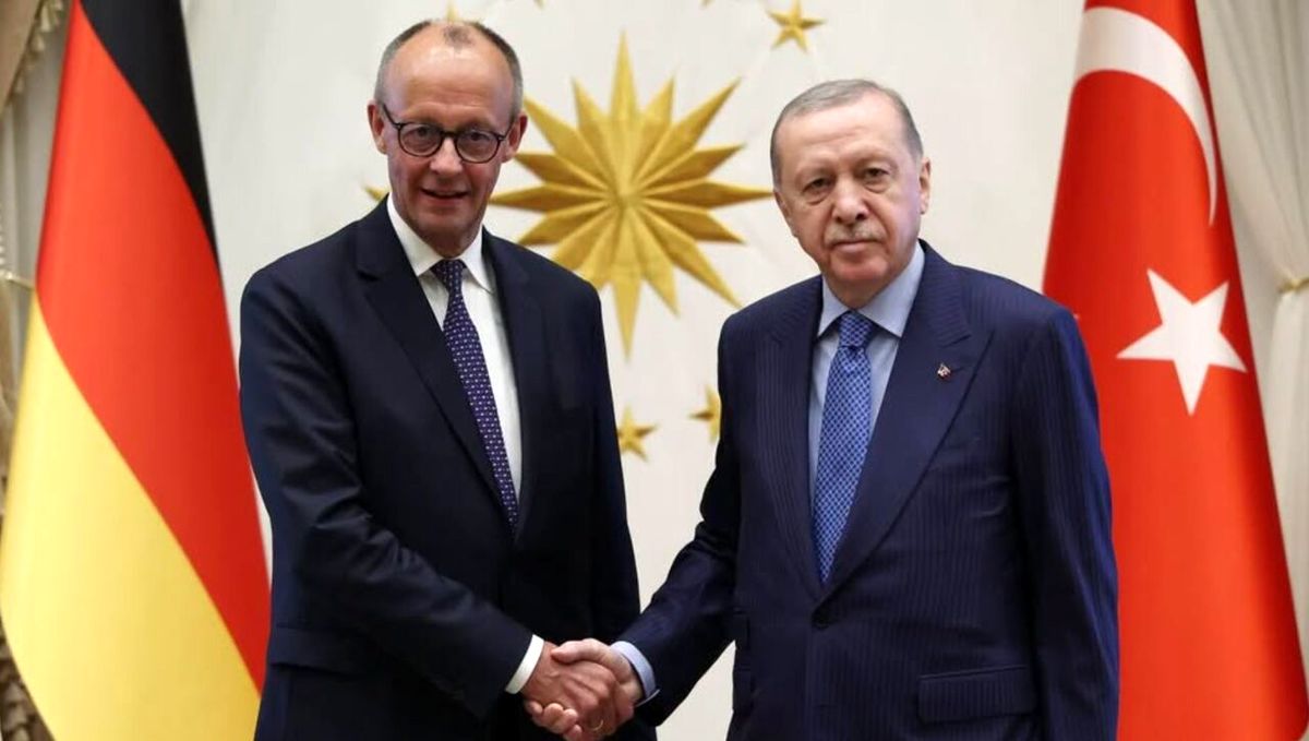 گفت وگوی تلفنی اردوغان و مرتس 