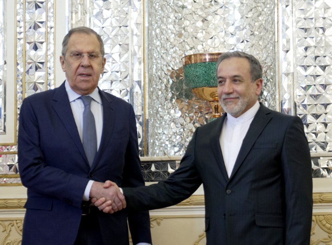 عراقچی به لاوروف تبریک گفت