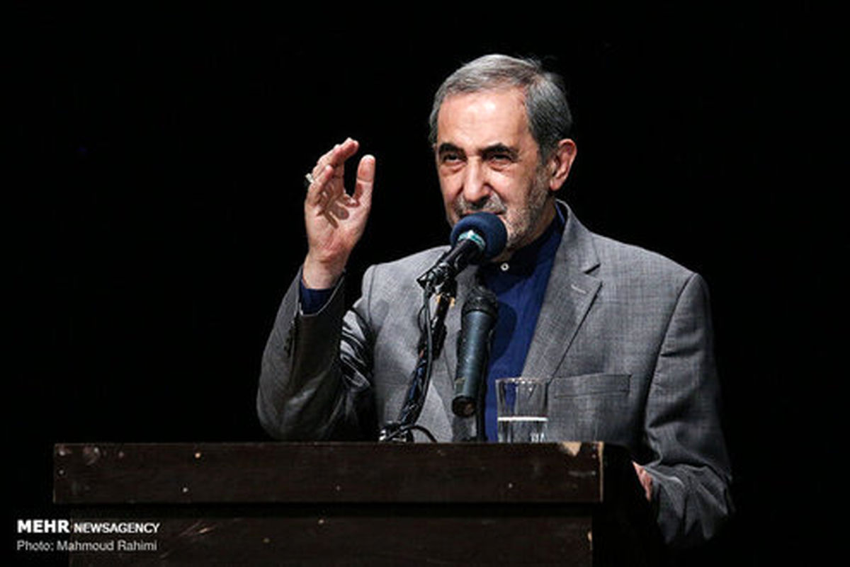 ولایتی: آمریکا با تحریم ظریف خود را مضحکه جهان کرده است